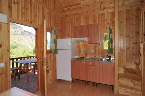 Camping La Torre Hotel Espot Ngoại thất bức ảnh